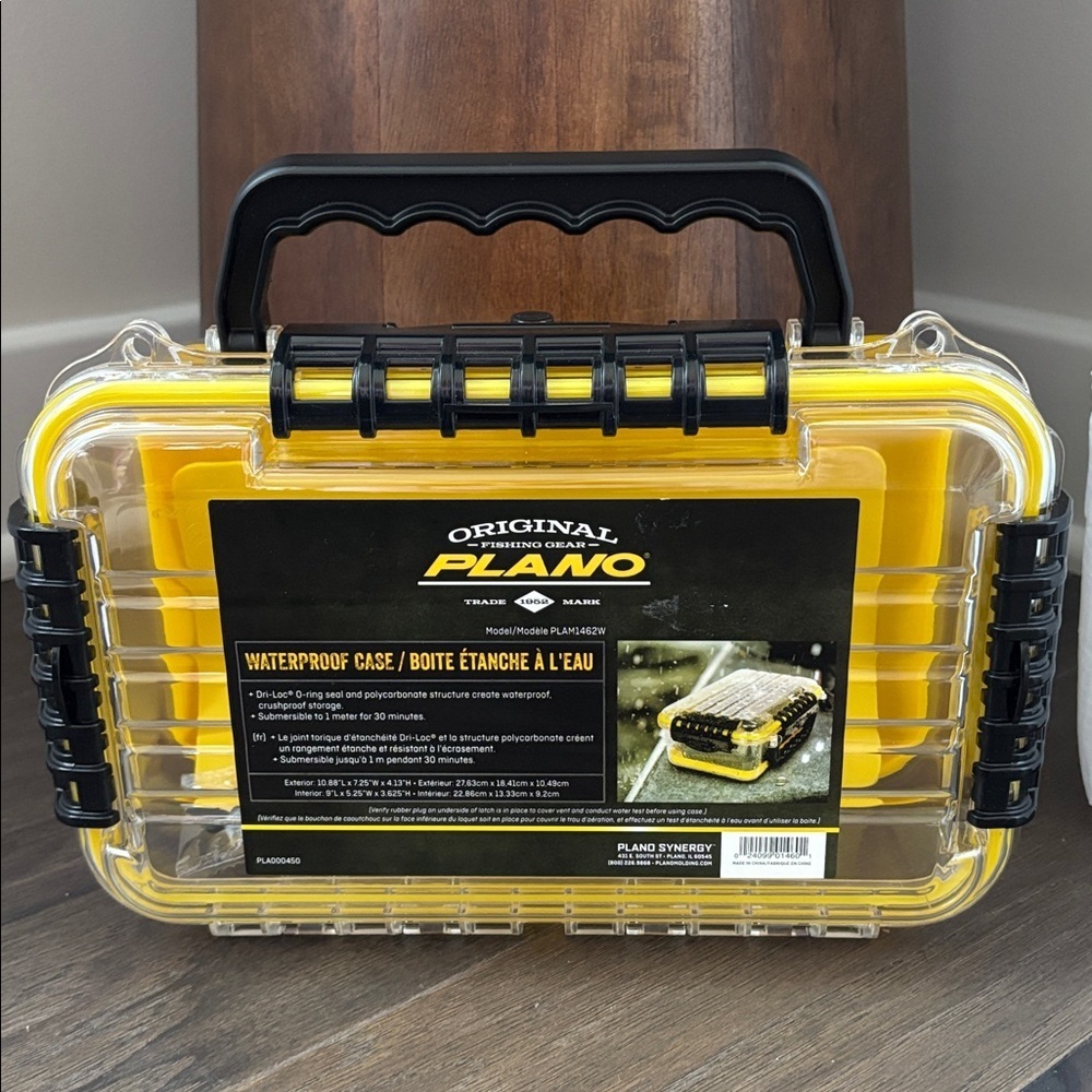 Plano Waterproof Case Dri-Loc O-ring Polycarbonate crushproof tackle box